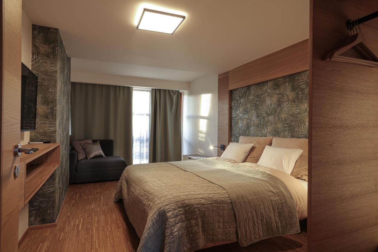 Par Pokoju Microhotel 兹林 外观 照片